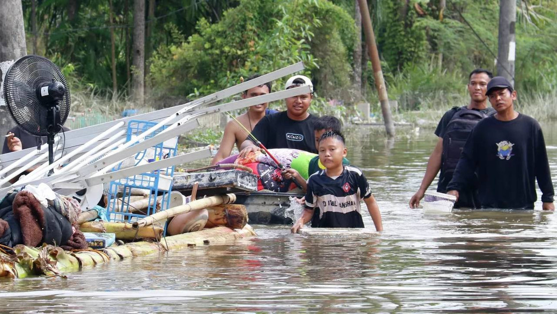 can-kaybi-900-u-gecti-sel-felaketi-suruyor