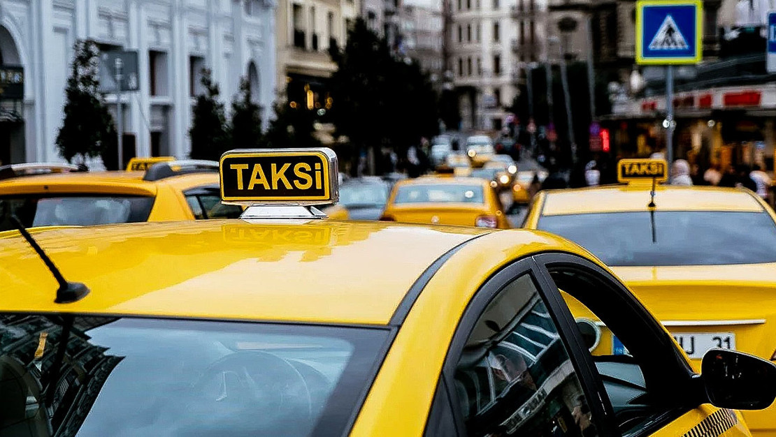 ibb-250-taksi-plakasindan-63-unu-satisa-sunduklari