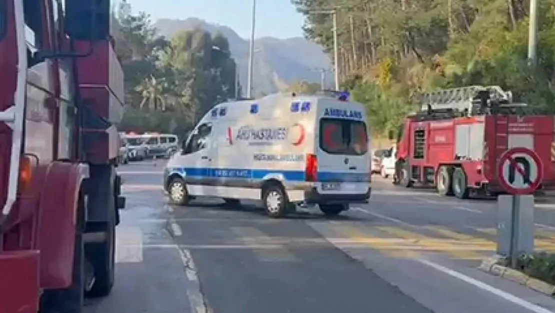 marmaris-teki-otelde-yangin-cikti