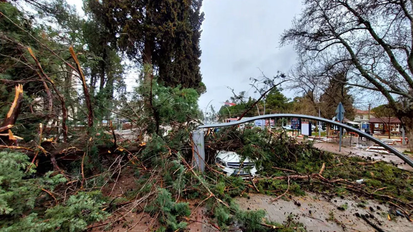 sari-kodlu-uyari-sel-firtina-bekleniyor