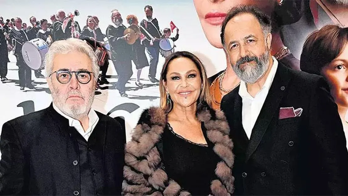 askin-dunku-cocuklari-filminin-galasi-yapildi