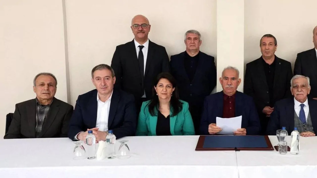 ocalan-la-gorusen-dem-den-aciklama-geldi