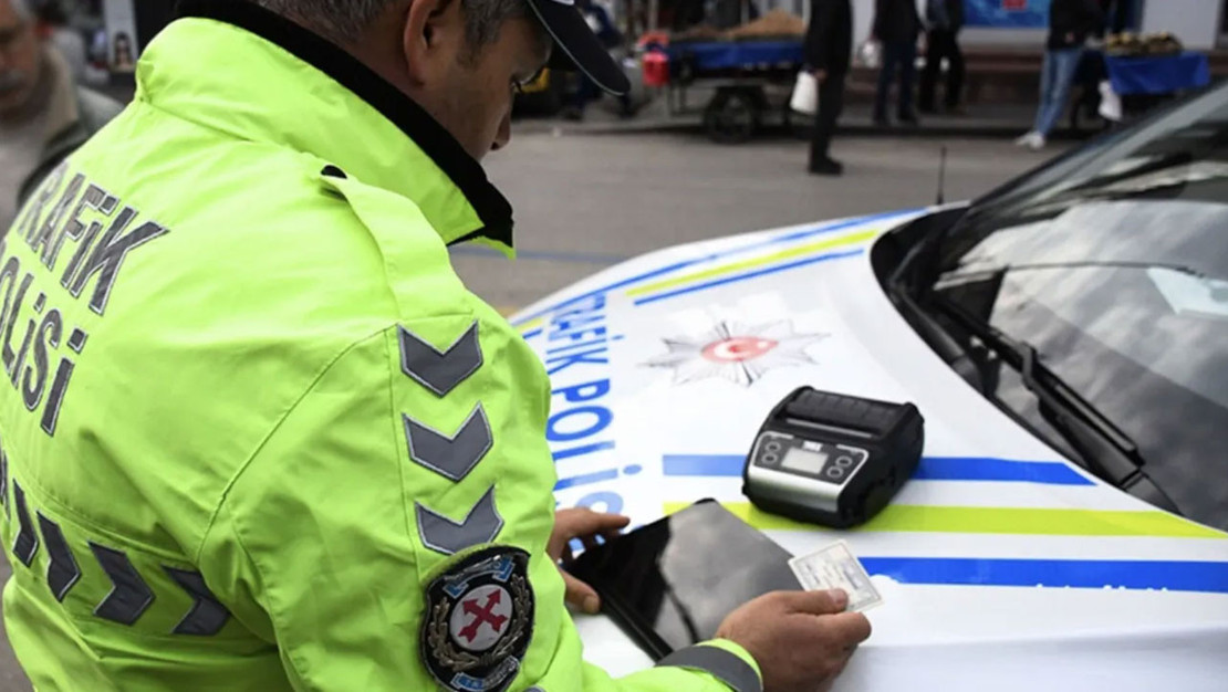 ali-yerlikaya-yeni-trafik-kanunu-1-ocak-ta-yururluge-girecek