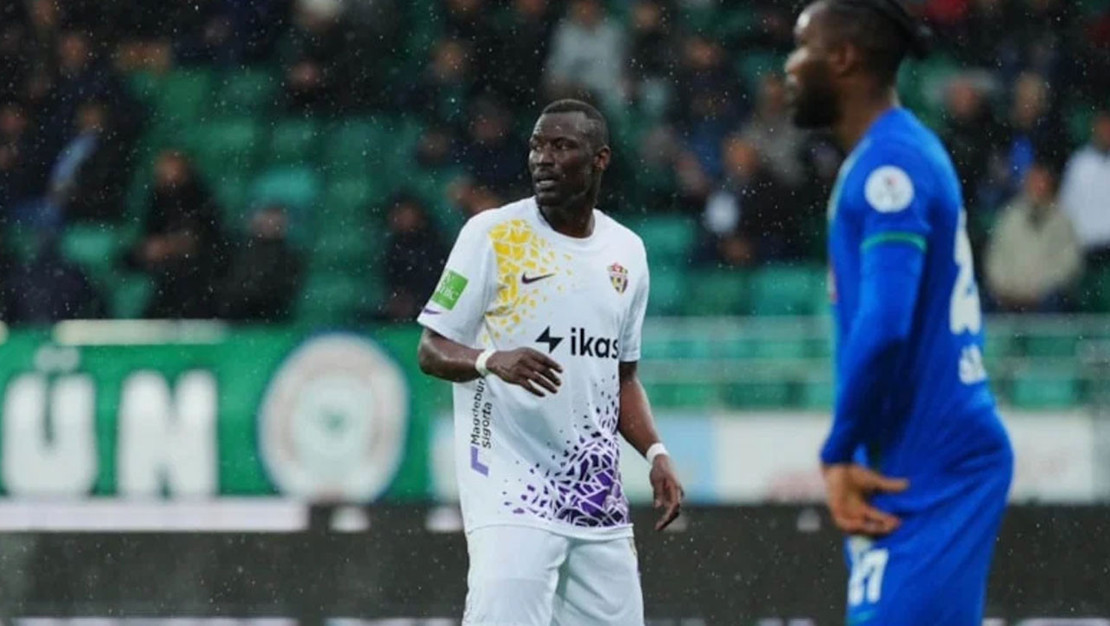 eyupspor-mame-thiam-ile-resmen-ayrildi