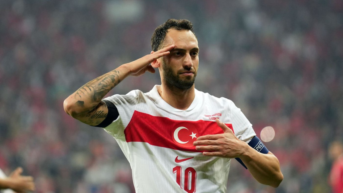 hakan-calhanoglu-a-milliden-cikarildi