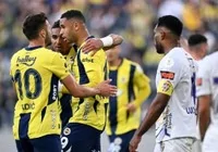 fenerbahce-eyupspor-macinda-protesto-olayi