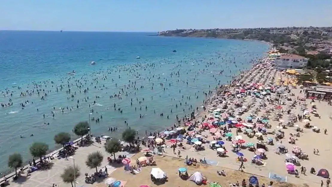 istanbul-silivri-plaji-nda-yogun-sicaklik