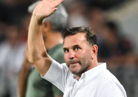 galatasaray-da-uc-futbolcu-ile-yollar-ayriliyor