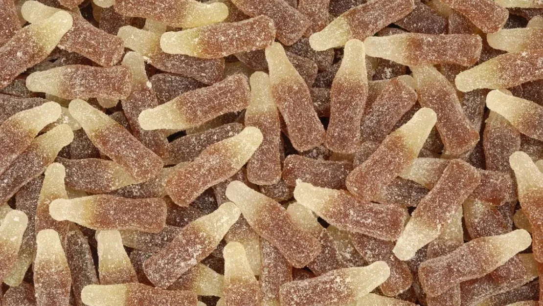 hollanda-da-jelibonlardan-esrar-bulundu