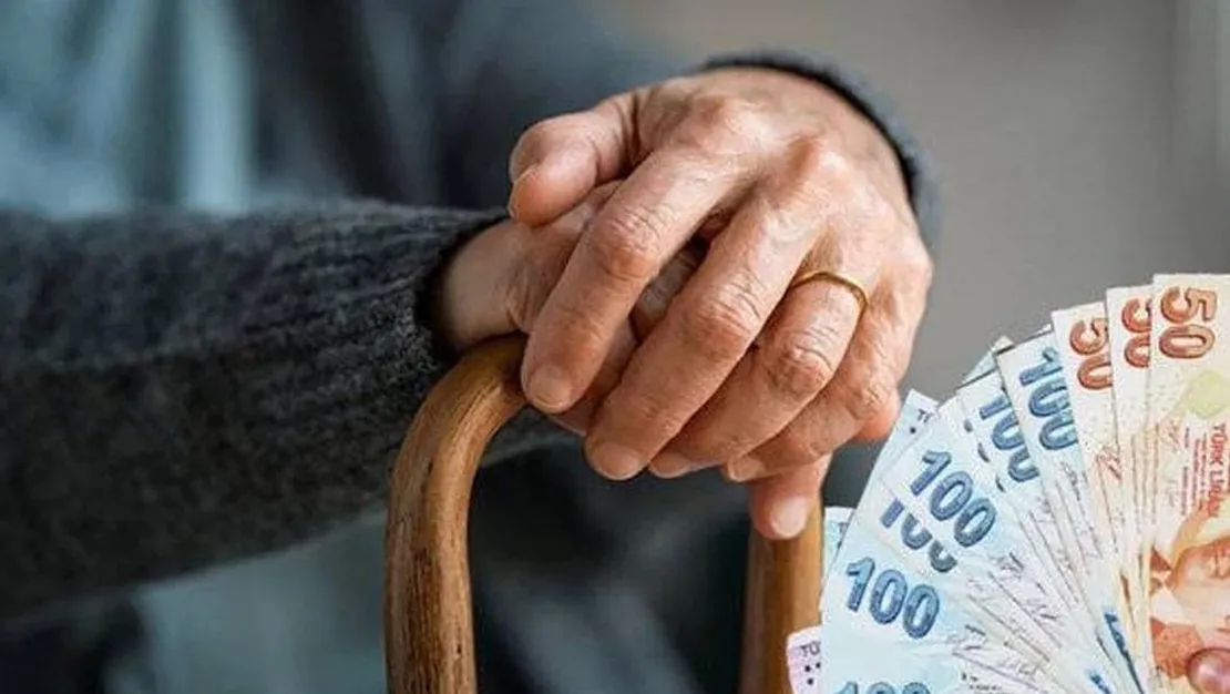 emekli-ayliklari-degisim-surecinde-emekli-maaslarina-yeni-duzenleme-var