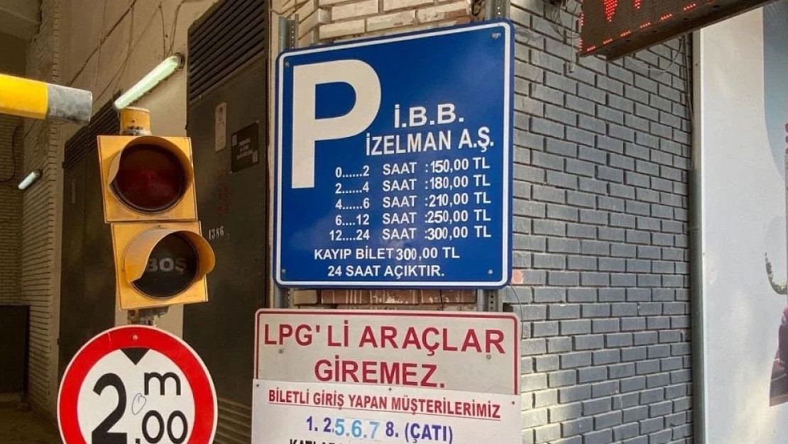 izmir-otopark-ucretlerinde-yuzde-185-lik-zam-yapildi