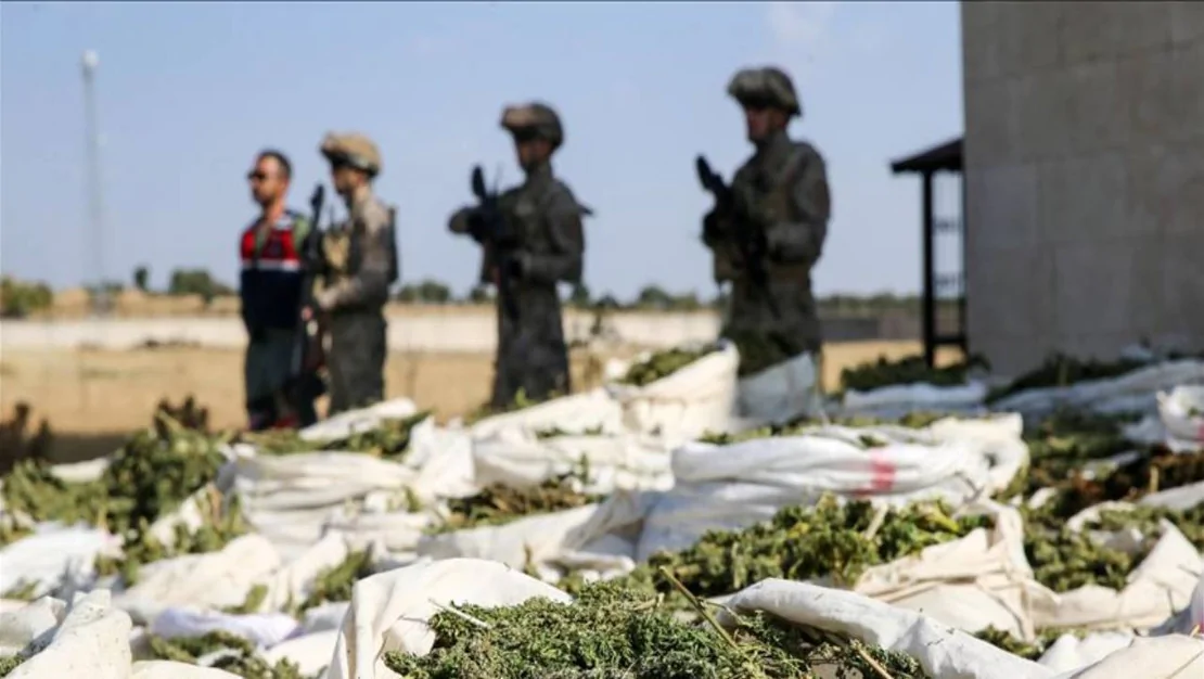 diyarbakir-da-operasyon-18-supheli-tutuklandi