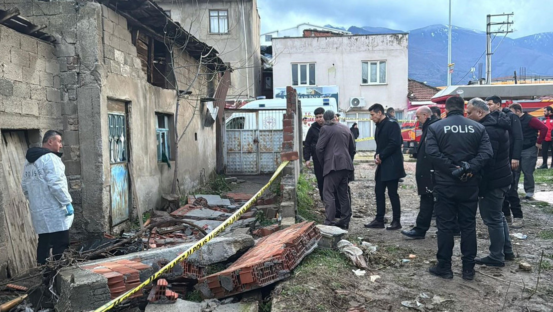 kestel-de-coken-duvar-altinda-genc-hayatini-kaybetti