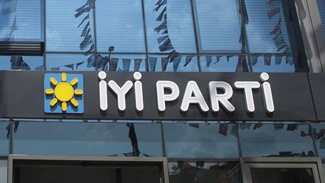 iyi-parti-de-ust-duzey-istifa-gelismesi