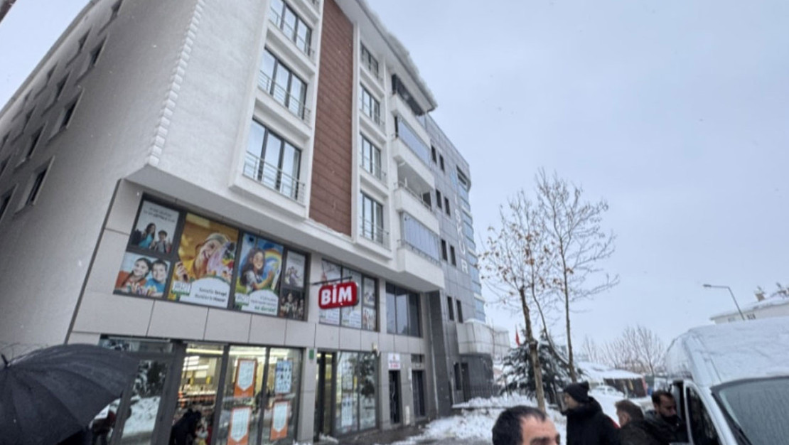 bingol-de-buzlu-kar-kutlesinin-inisi-can-aldi