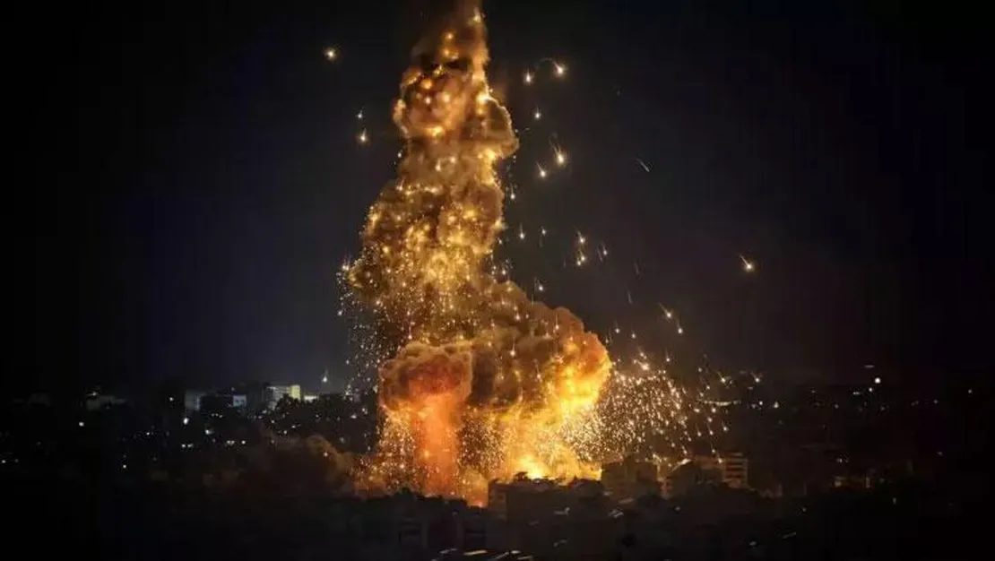 israil-hava-saldirilariyla-beyrut-u-vurdu