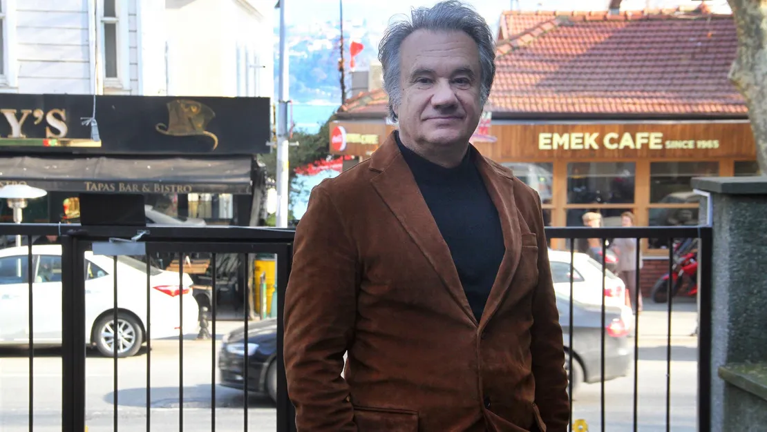 harvard-da-gorevden-alinan-turk-profesor-tartismasi