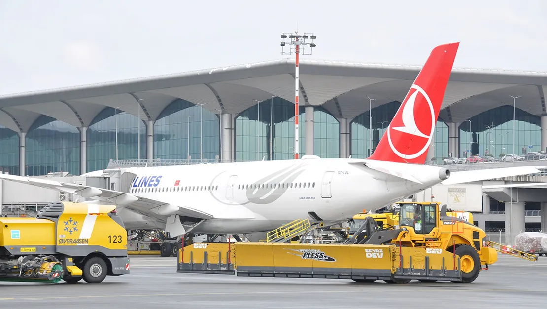 havalimanlarinda-ramazan-bayrami-tatili-yogunlugu