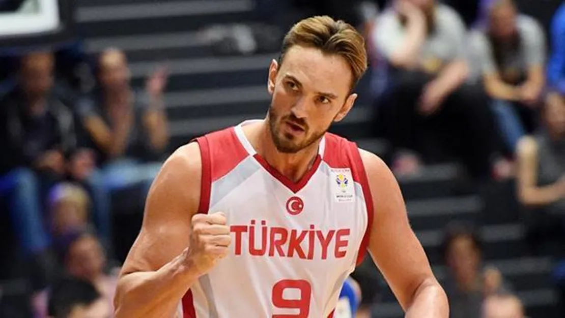 semih-erden-basketbol-kariyerine-son-verdi