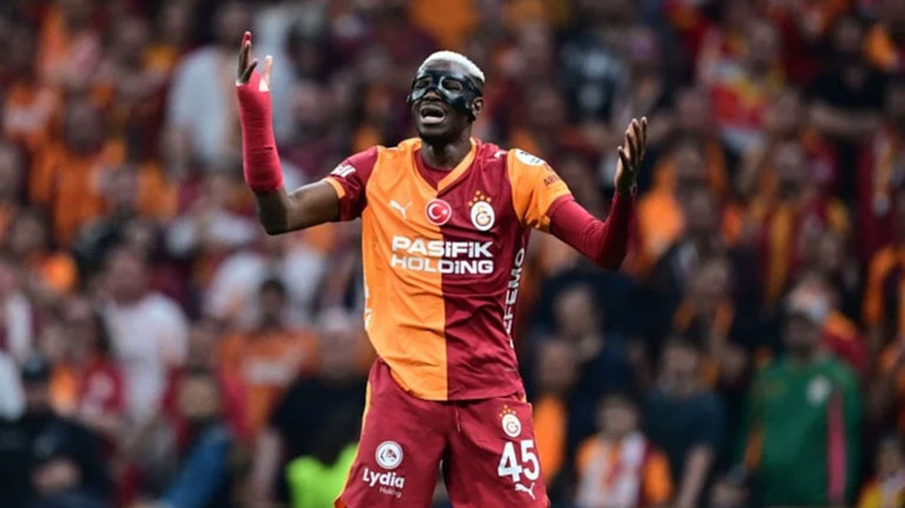 galatasaray-a-osimhen-den-cezali-durum-uyarisi