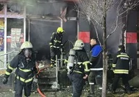 sivas-ta-markette-yangin-ve-patlama-olayi