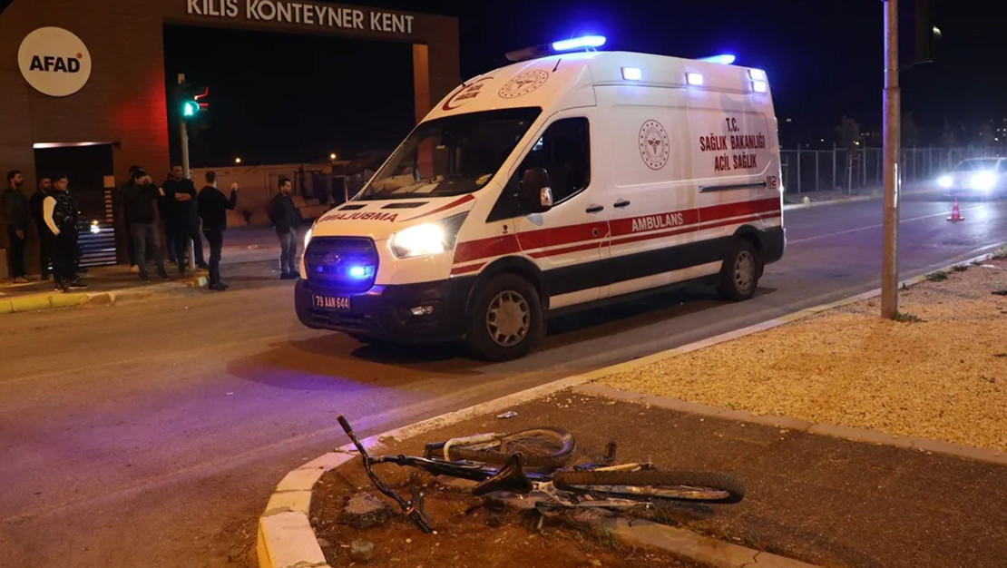 kilis-te-bisikletli-genc-trafik-kazasinda-hayatini-kaybetti