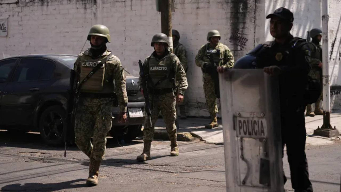 meksiko-city-yakininda-barda-silahli-saldiri-7-olu