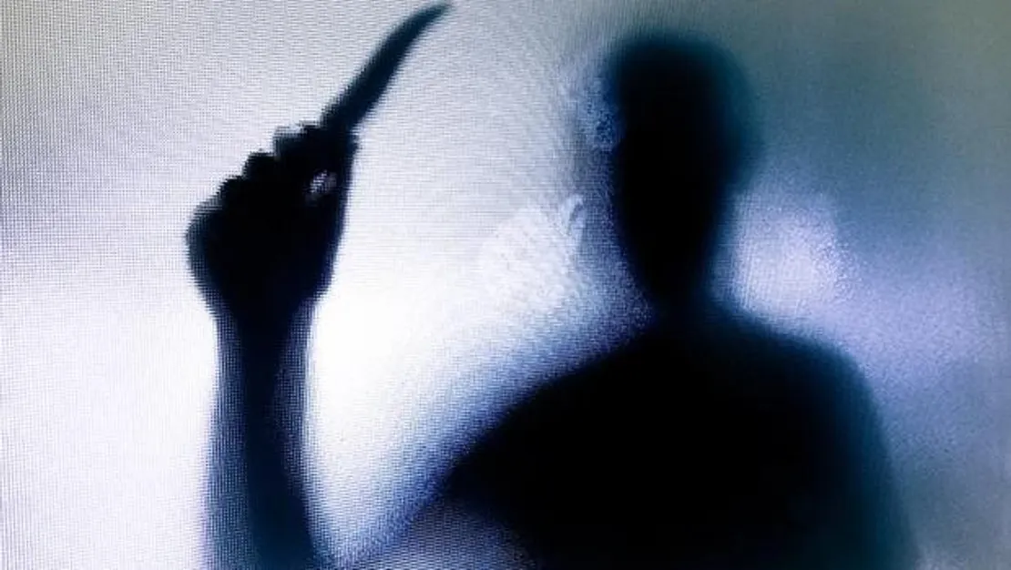 bicaklanan-adam-hayatini-kaybetti