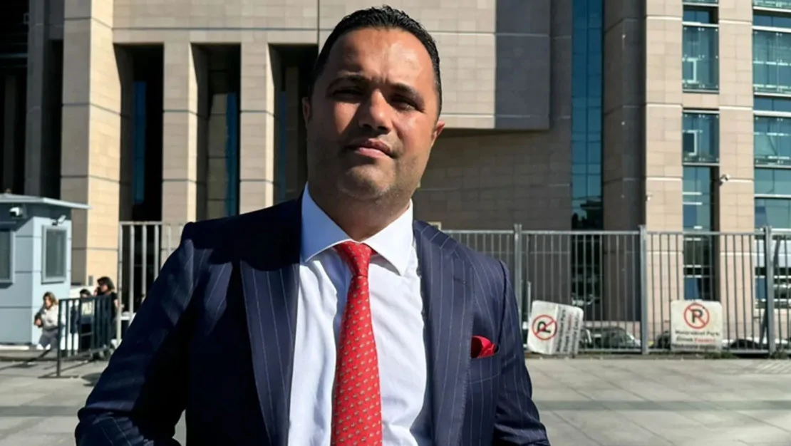 epozdemir-in-galatasaray-uyeligi-askiya-alindi