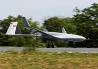 bayraktar-tb2t-ai-irtifa-rekoru-kirdi