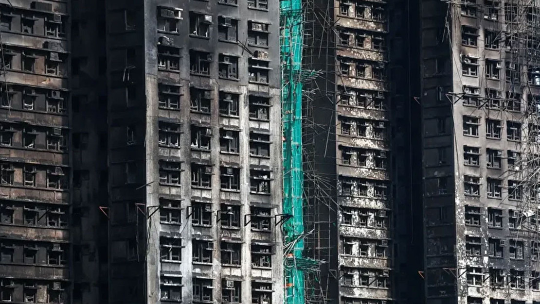 hong-kong-da-yanginda-128-kisi-hayatini-kaybetti