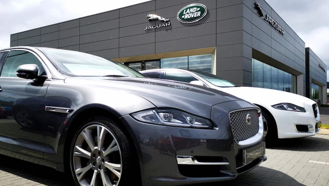 luks-arac-uretiminde-kriz-suregelmektedir