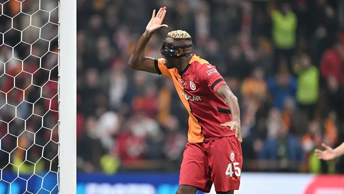 victor-osimhen-eglence-cikisi-gerilim-yasadi