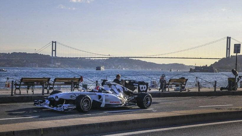 formula-1-turkiye-grand-prix-si-yeniden-basliyor