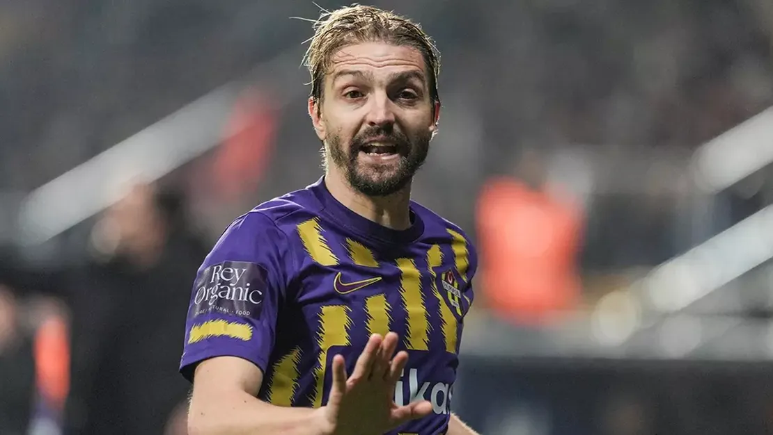 caner-erkin-futbolu-birakmayacagim-dedi