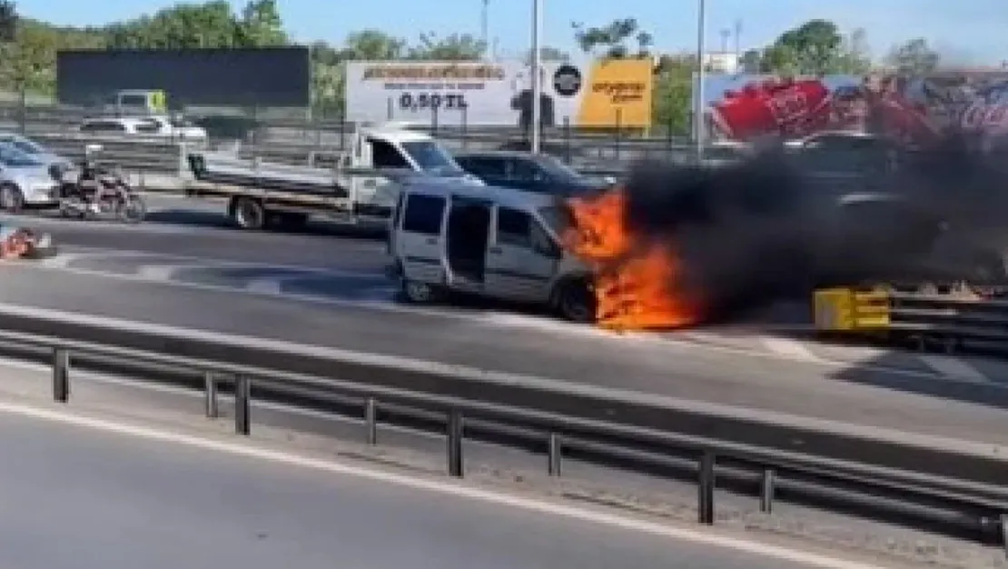 bahcelievler-d-100-de-yangin-meydana-geldi