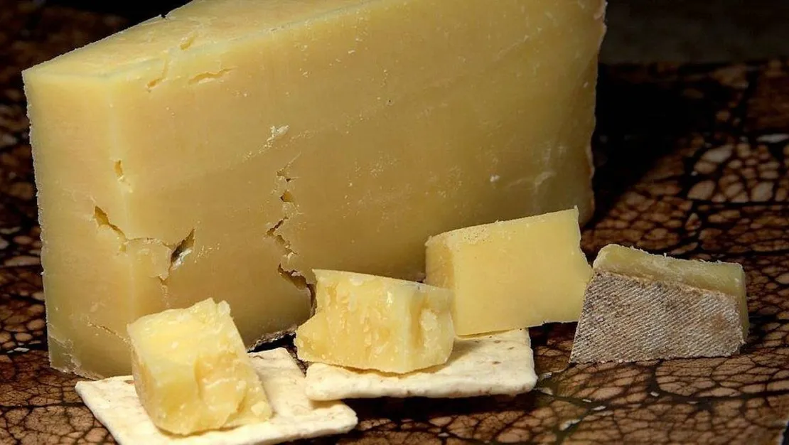 4-kasar-peynirinde-2-balda-hile