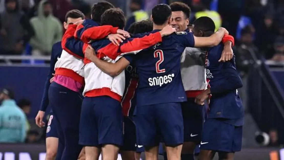 fransa-super-kupa-sampiyonu-paris-sg