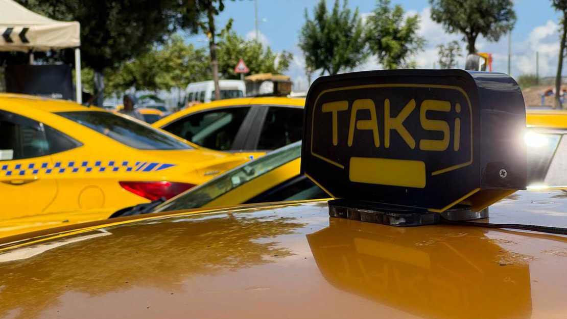 taksimetrelerde-yeni-donem-entegre-taksi-mali-cihazlari-basliyor