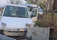 inegol-de-isci-servisi-ile-ticari-arac-carpisti