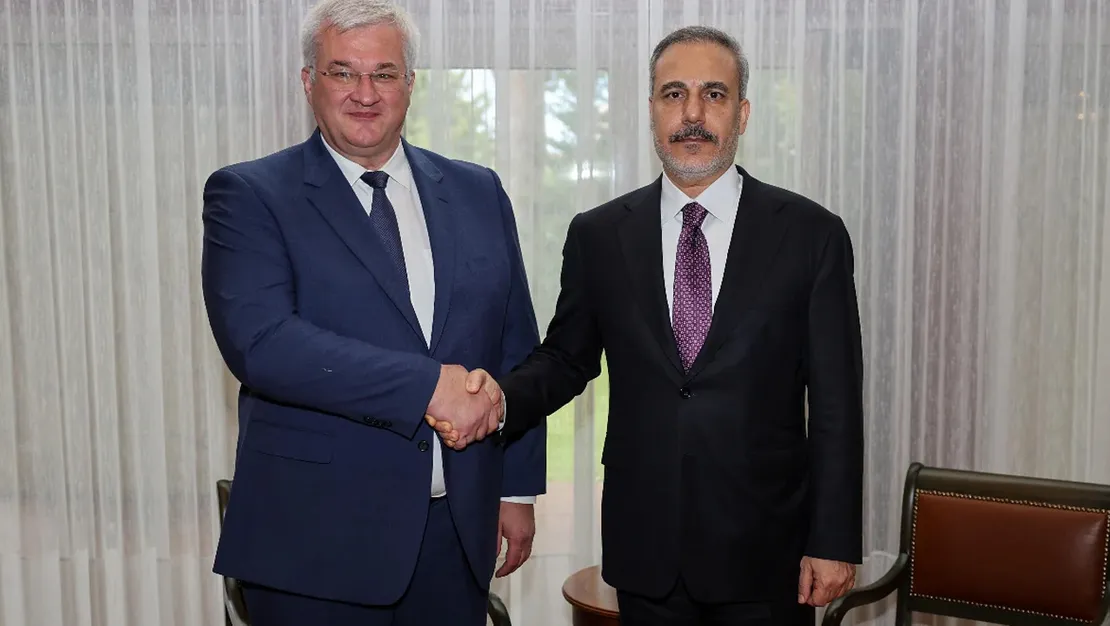 hakan-fidan-sibiha-ile-bulustu