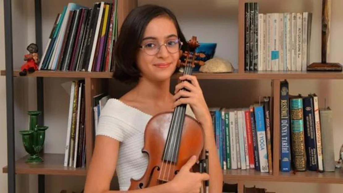 18-yasindaki-lacin-akyol-hayatini-kaybetti