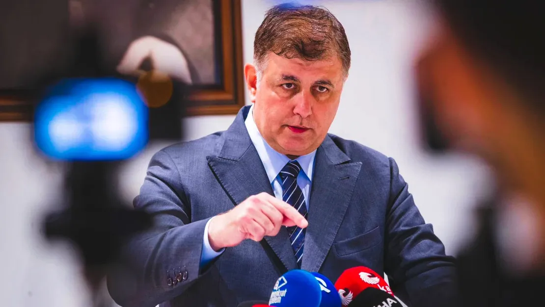 cemil-tugay-aciklama-yapti-137-gozalti