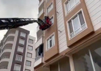 sanliurfa-da-saganak-yagis-istinat-duvarini-cokturdu