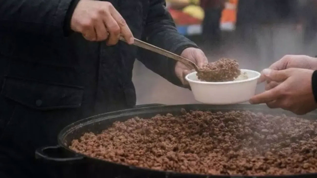 2015-yilinda-domuz-eti-ikrami-iddialari-aydinlatildi