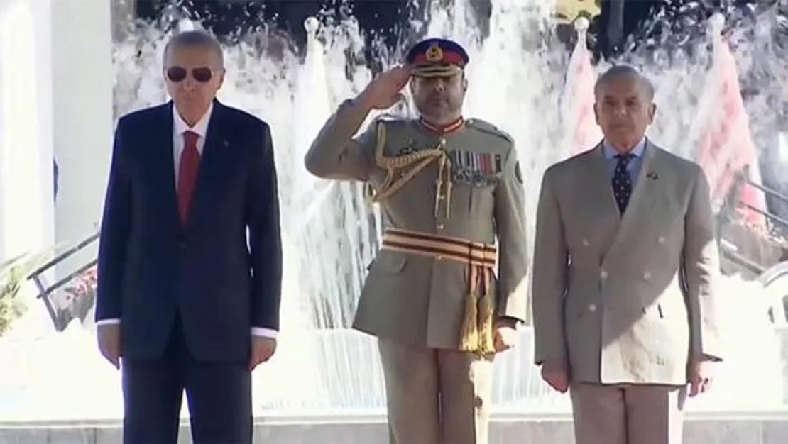 erdogan-a-pakistan-da-resmi-torenle-karsilama