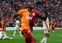 victor-osimhen-in-iki-golu-ile-galatasaray
