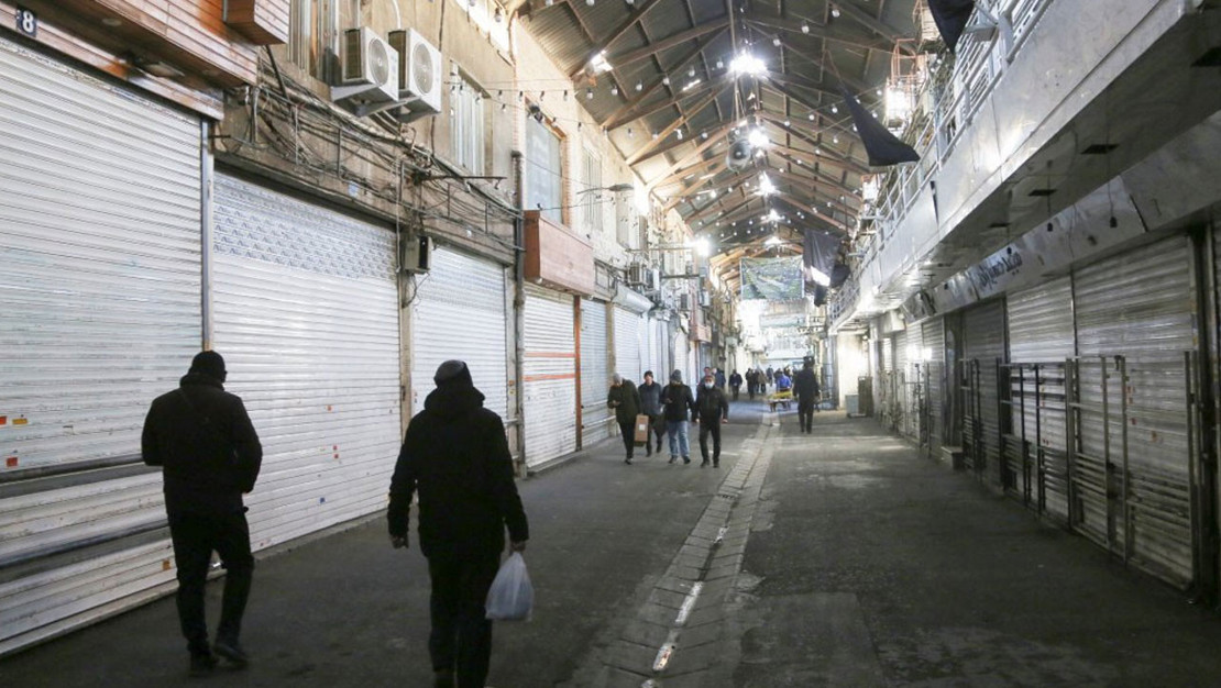 iran-da-riyalin-deger-kaybi-protestolari-tetikledi