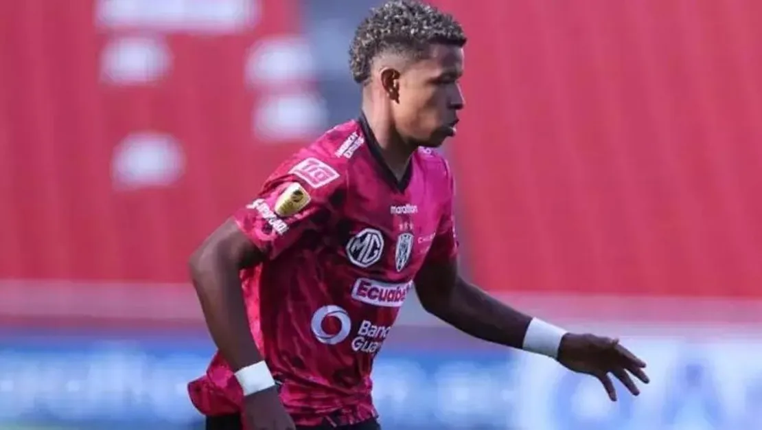 besiktas-in-arroyo-transferi-ekvador-da-ses-getirdi