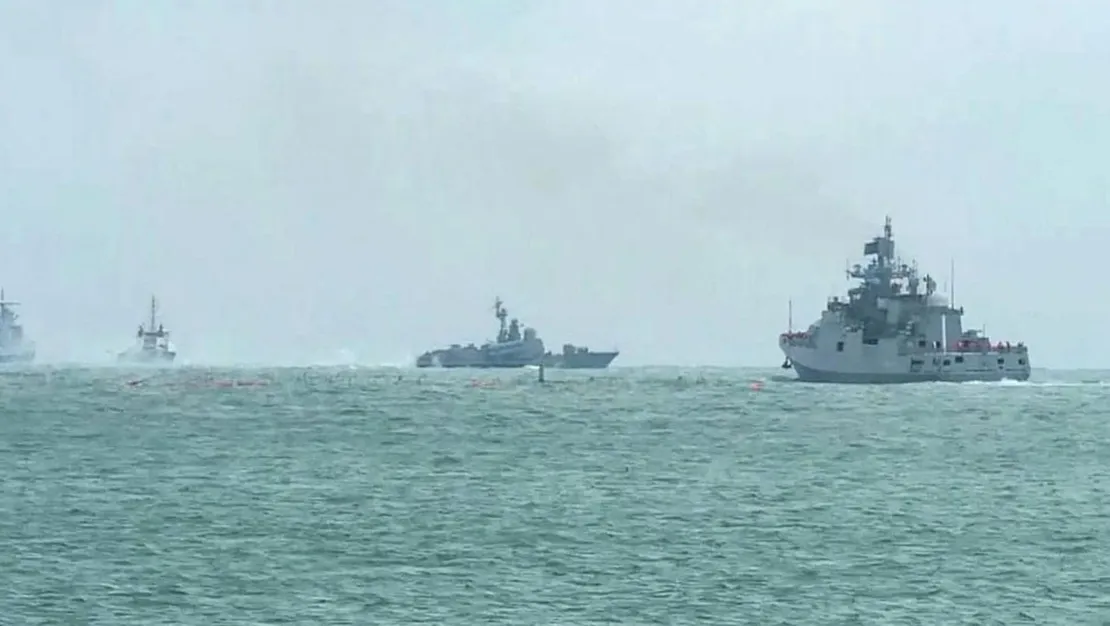 iran-ve-rus-donanmasi-tatbikata-basliyor